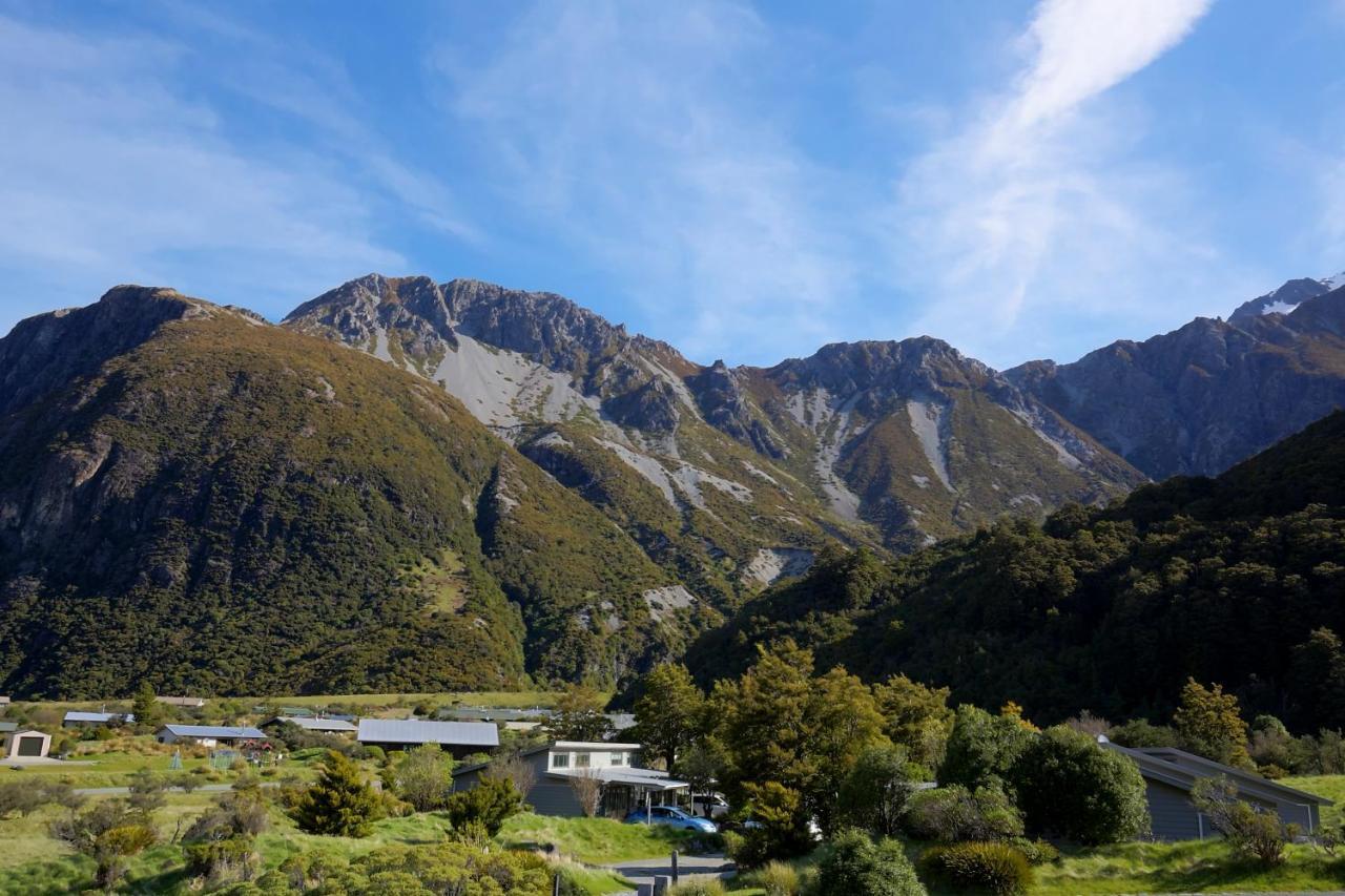 Mt Cook Lodge And Motels Aoraki / Mount Cook Exterior photo